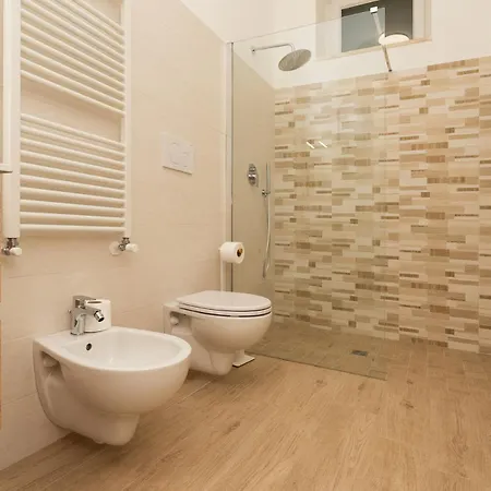 Dimora Fiume - Locazione Turistica Bed & Breakfast 3*